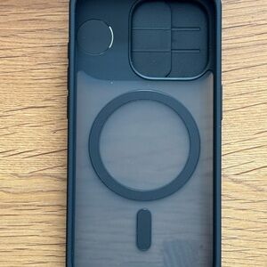 Torras Black MagSafe Compatible Phone Case